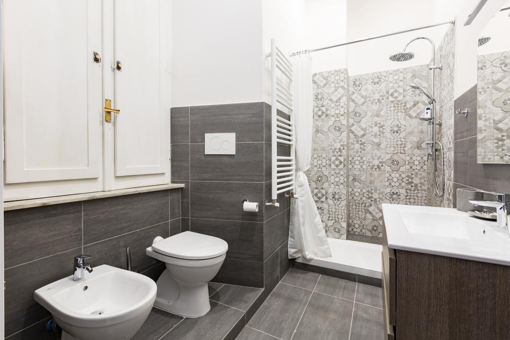 G-House Pettinari Apartment โรม ภายนอก รูปภาพ