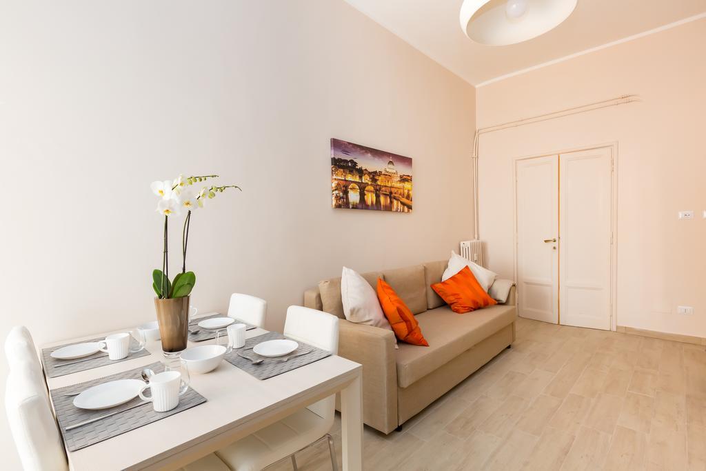 G-House Pettinari Apartment โรม ภายนอก รูปภาพ